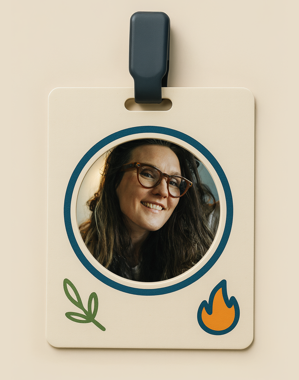 Badge Plainbckg